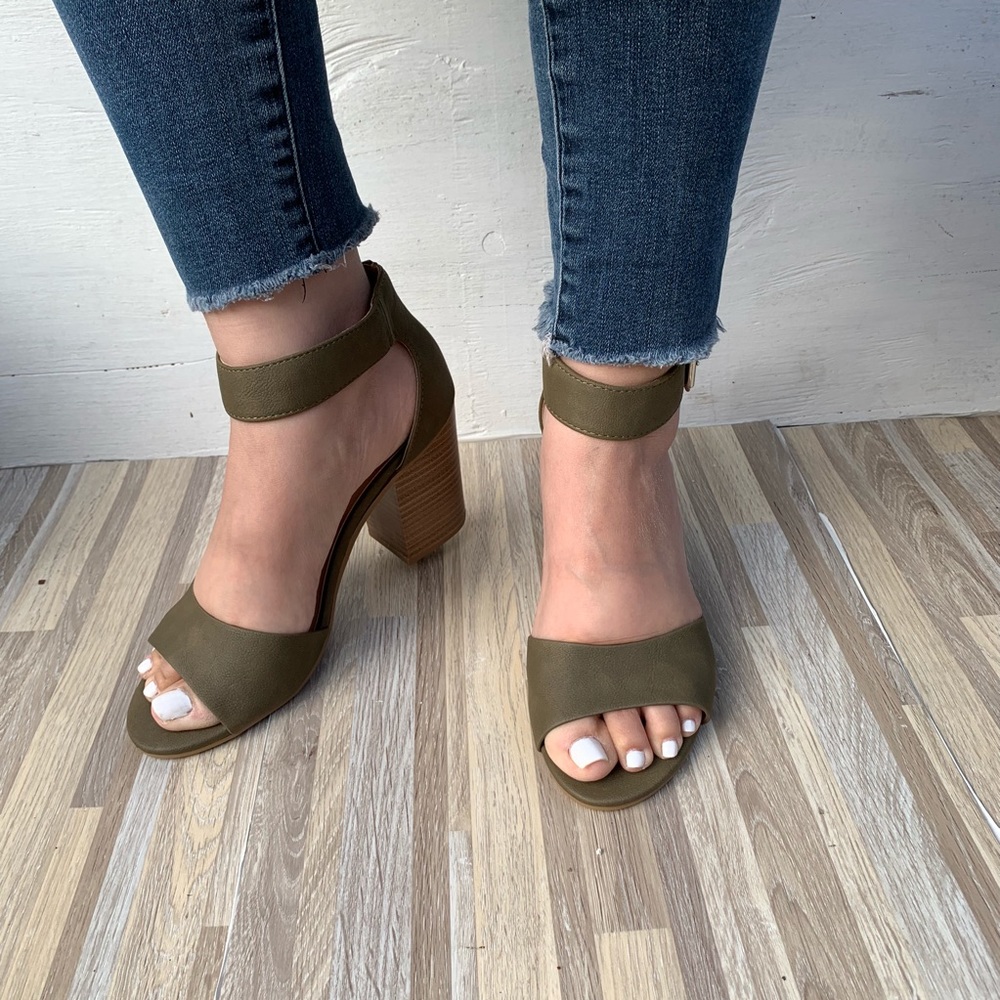 Olive Ankle Strap Block Heel - Picture 4 of 5